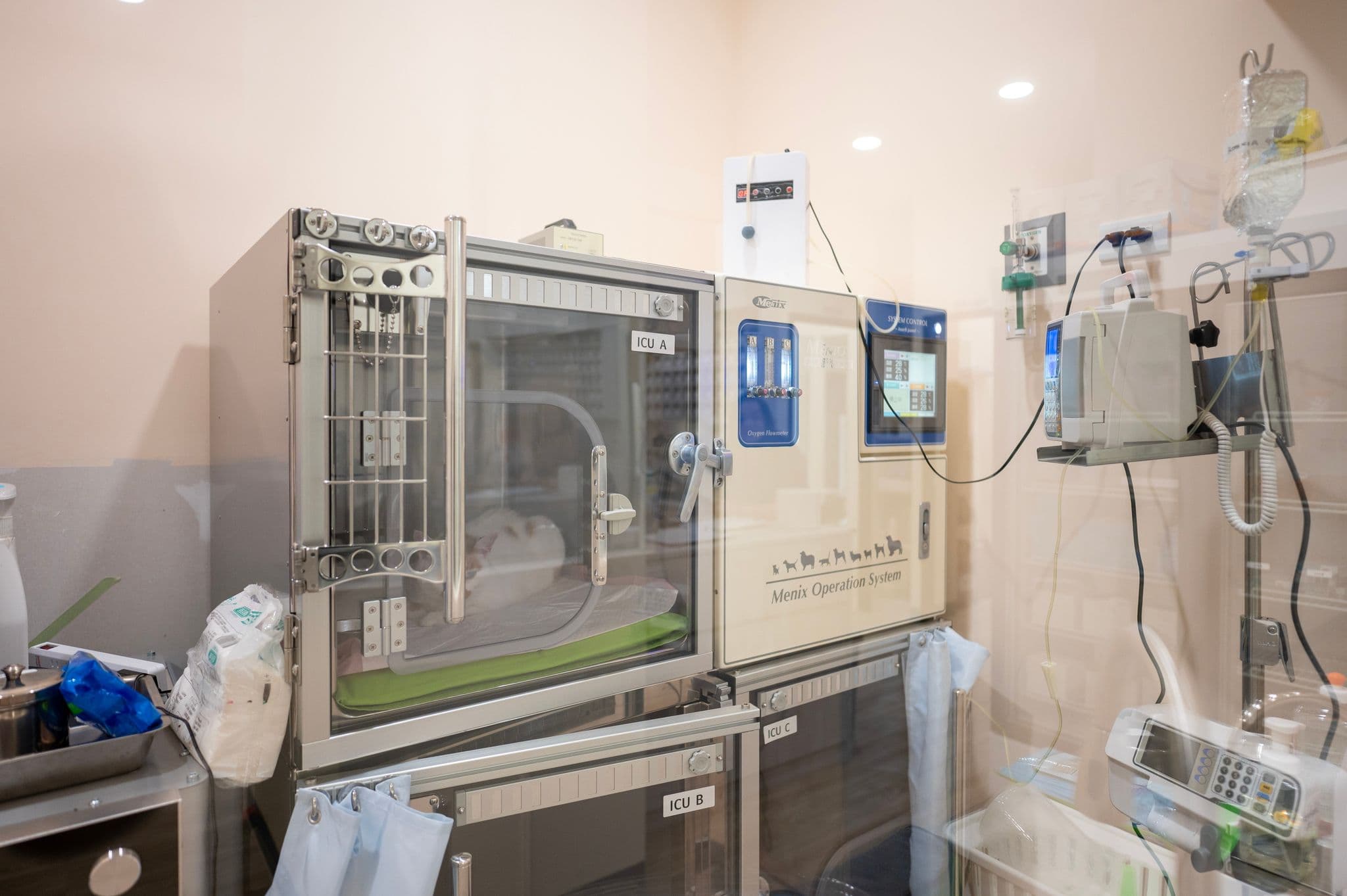 重症加護病房(ICU)